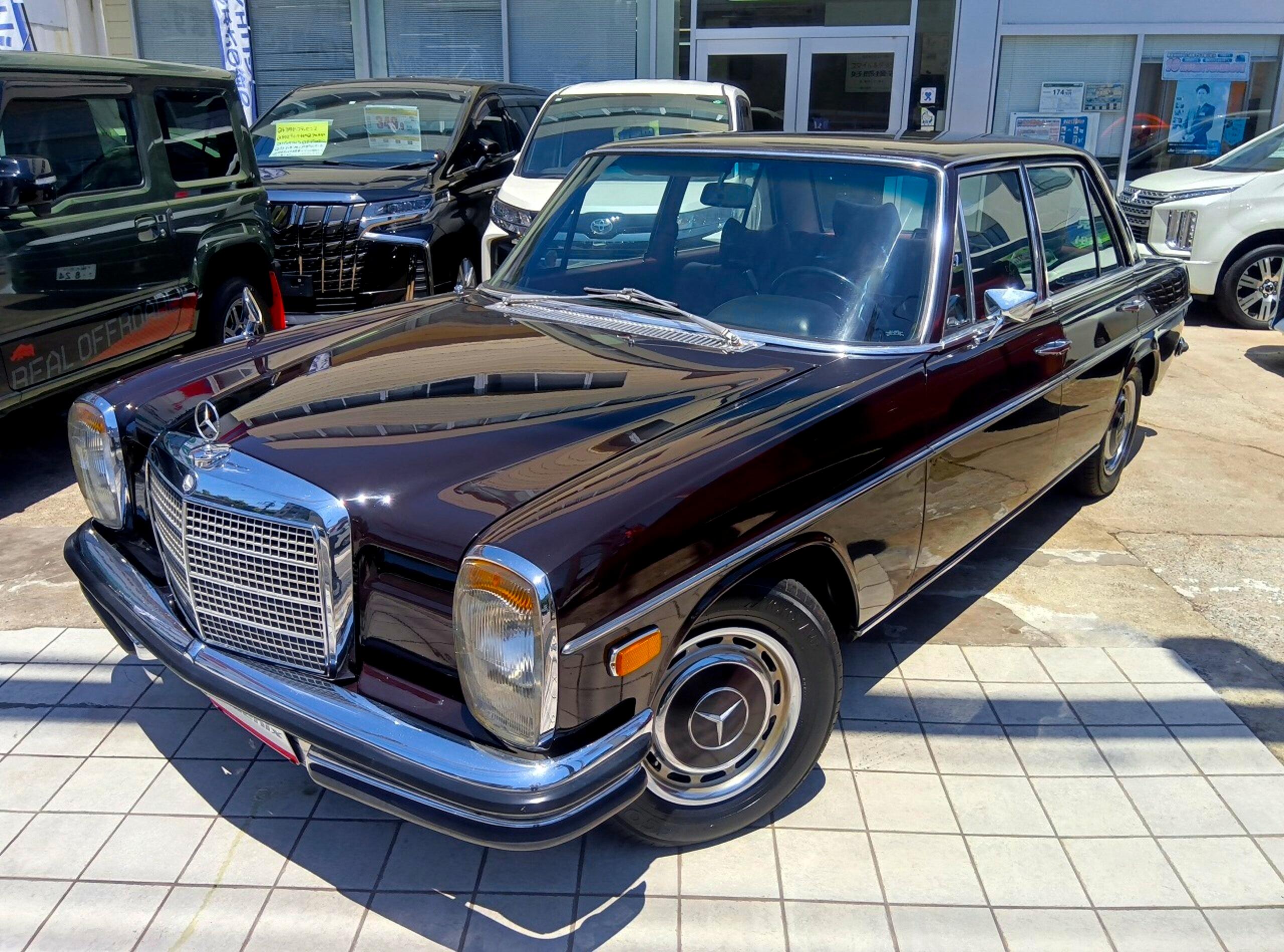 Image of Mercedes W115/115